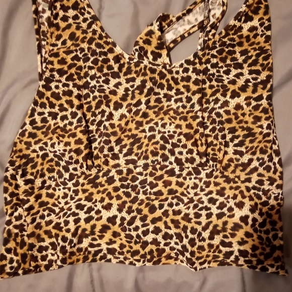 Crop top by shein. Ties in the back - Picture 1 of 2